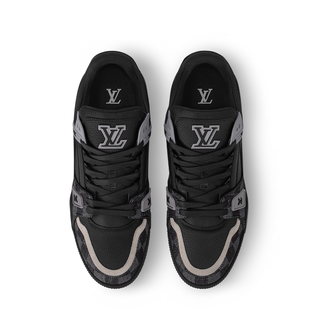 LOUIS VUITTON MONOGRAM BLACK SNEAKERS