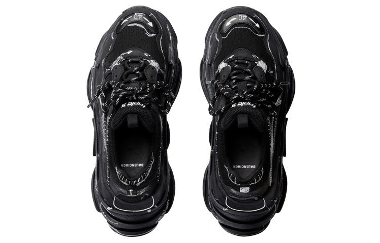 BALENCIAGA TRIPLE S ‘BLACK & WHITE